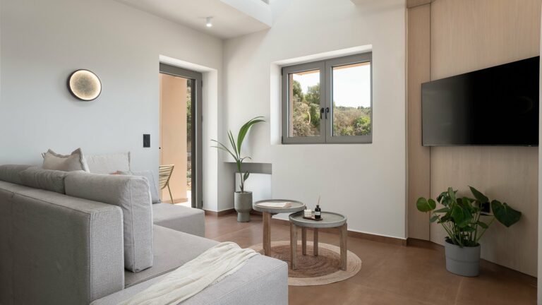 Villa Frame