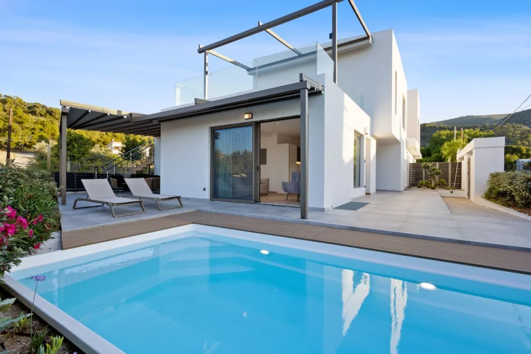 Saronia Estate 1